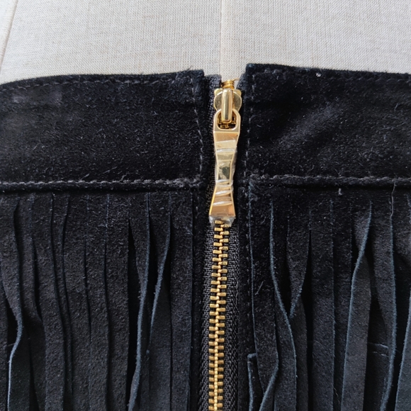Mini fringe cow leather skirt - Picture 7 of 11